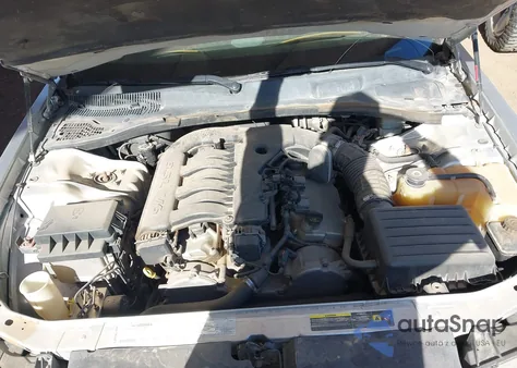 2005 Chrysler 300 Touring из США, поврежденный, VIN 2C3JA53G65H686480